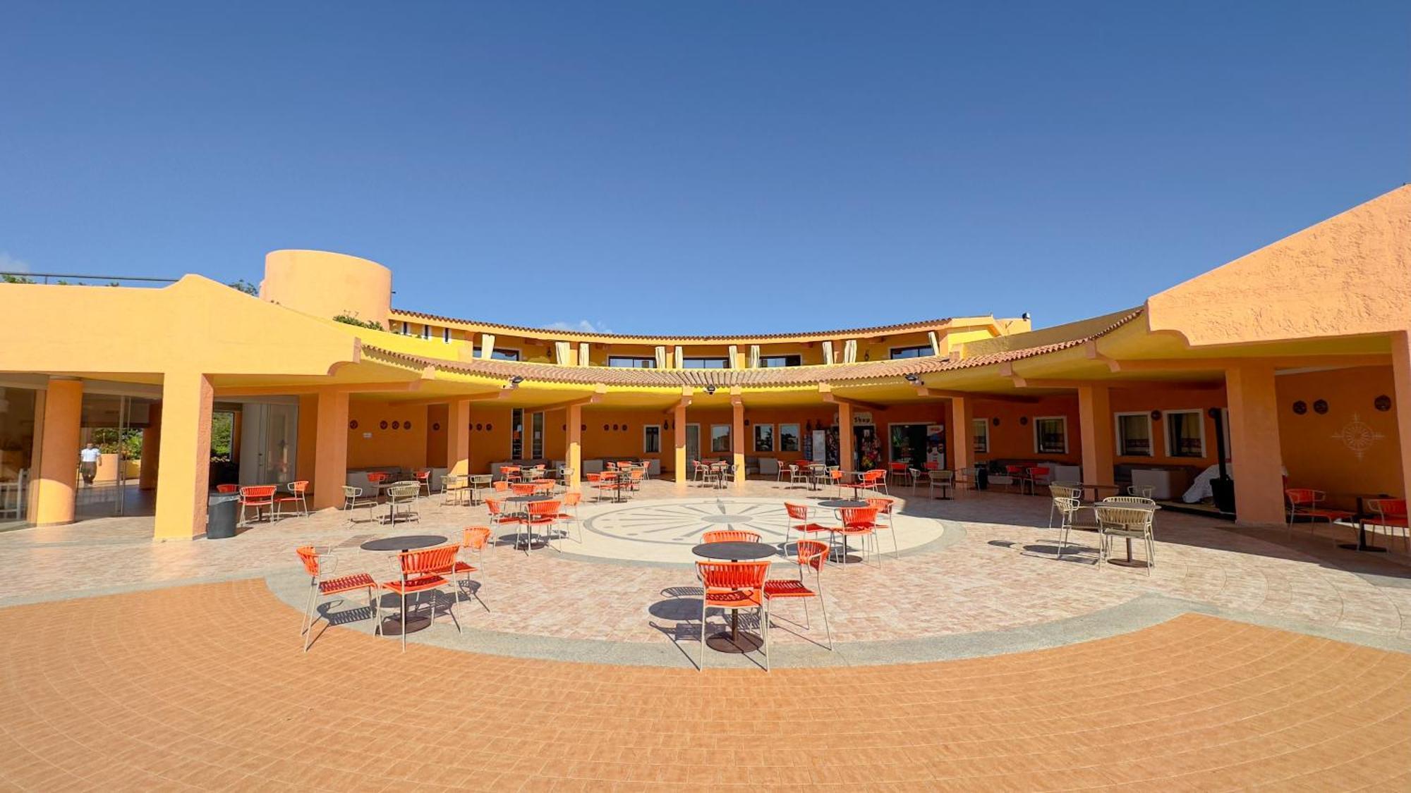 Sant'Elmo Beach Hotel Castiadas Exterior photo